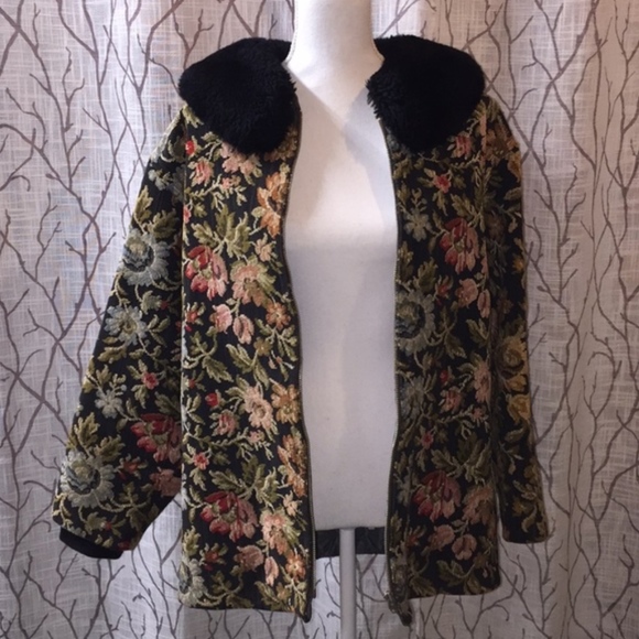 Vintage heavy lined winter jacket fur neckline - Picture 4 of 7